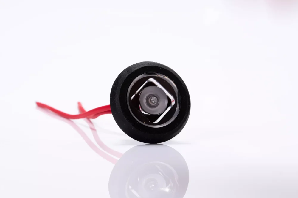 Lámpara de posición LED 12-36V, ROJA, redonda, embutida con arnés eléctrico de 0,15 m. - Imagen 2